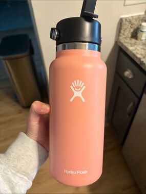 Hydro Flask bottle